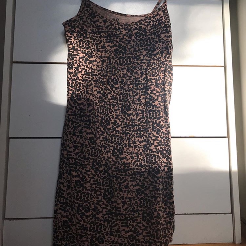 Leopard Print Top - Picture 2 of 3